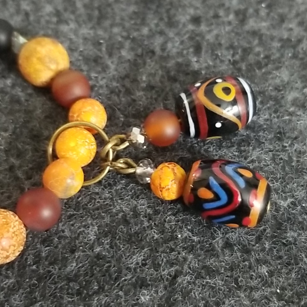 Orange and red agate beaded bracelet